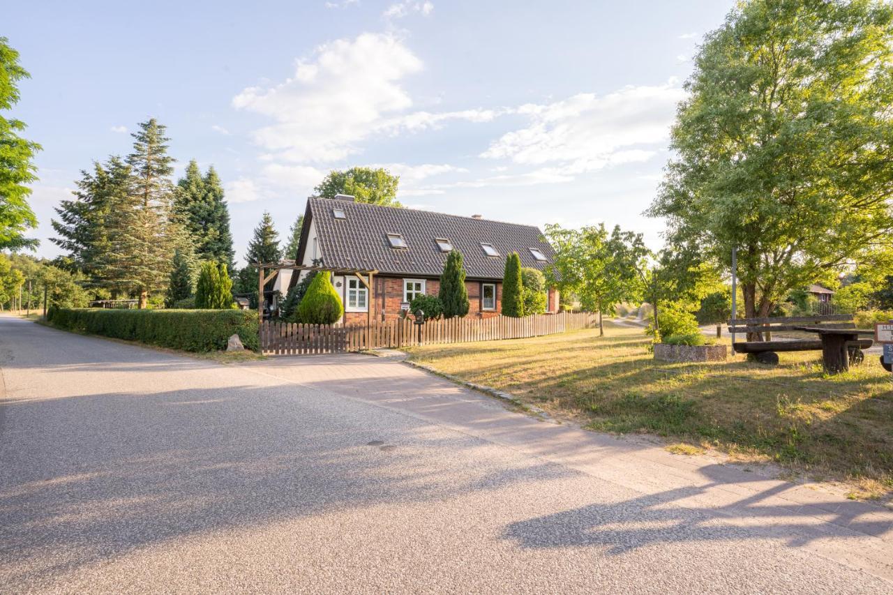 Ferienwohnung Schmidt In Altglobsow Grosswoltersdorf Esterno foto