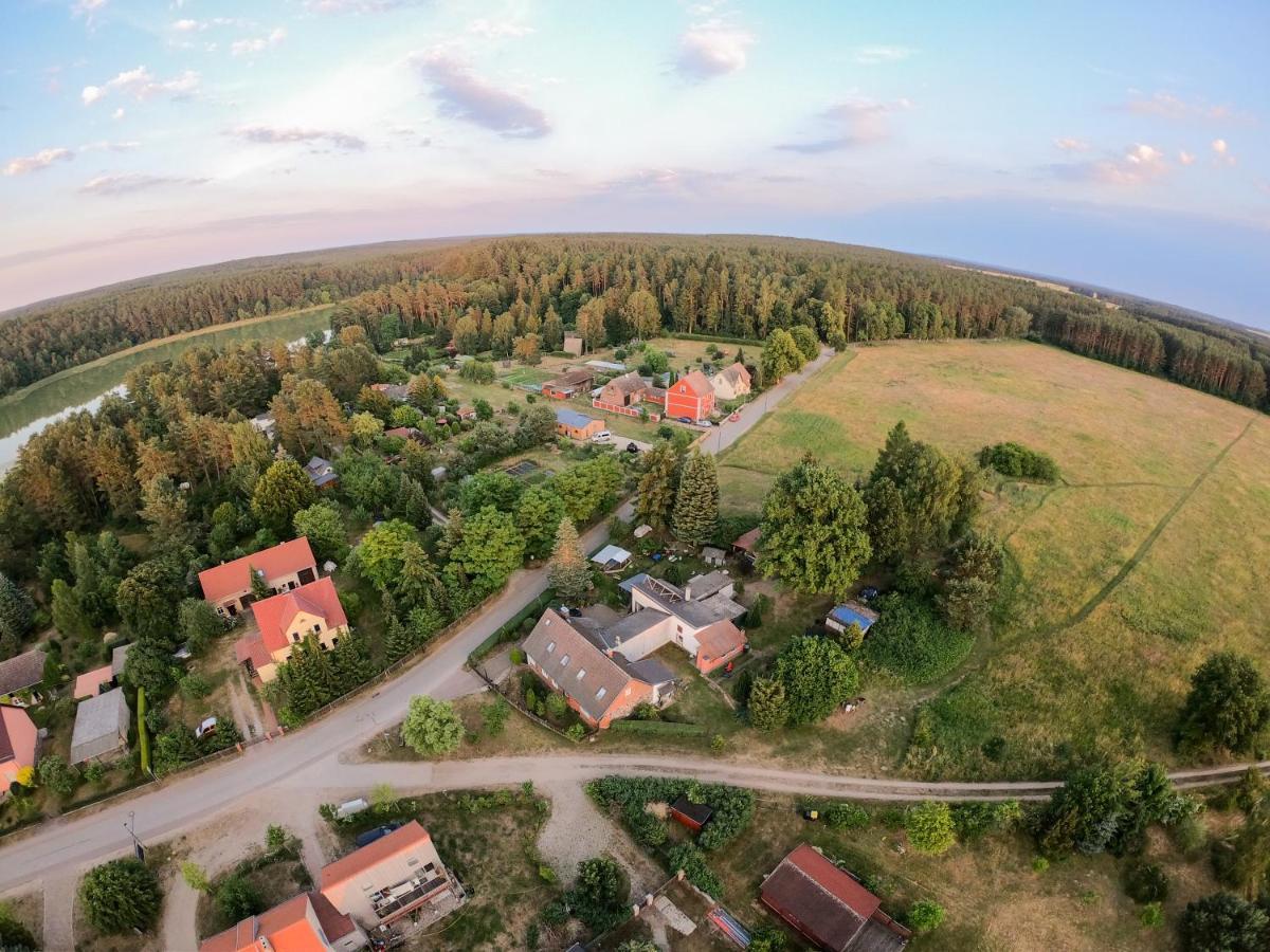 Ferienwohnung Schmidt In Altglobsow Grosswoltersdorf Esterno foto